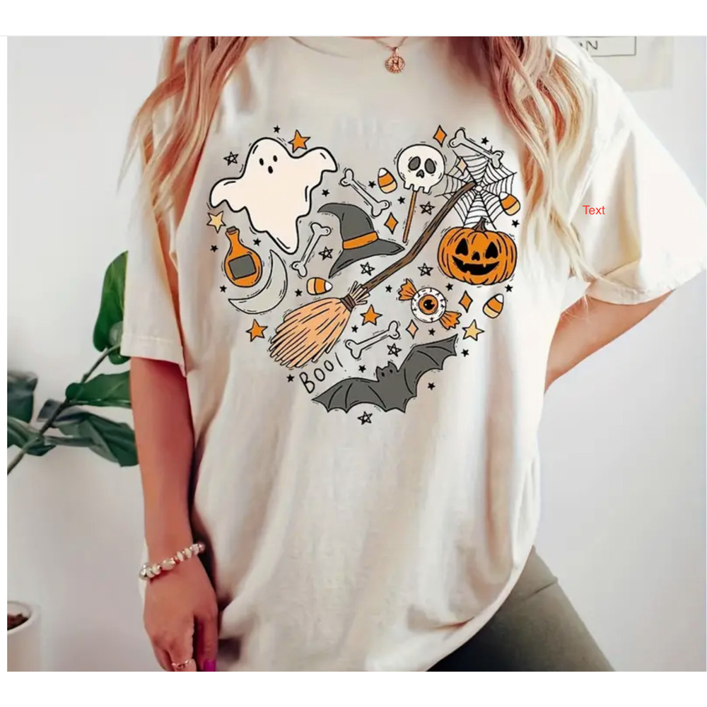 NWT Ivory Halloween Heart Graphic Tee - Medium